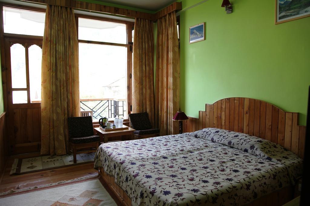 Hotel Naggar Delight Nagar  Oda fotoğraf